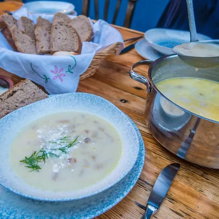 Проживание в семье Ecer