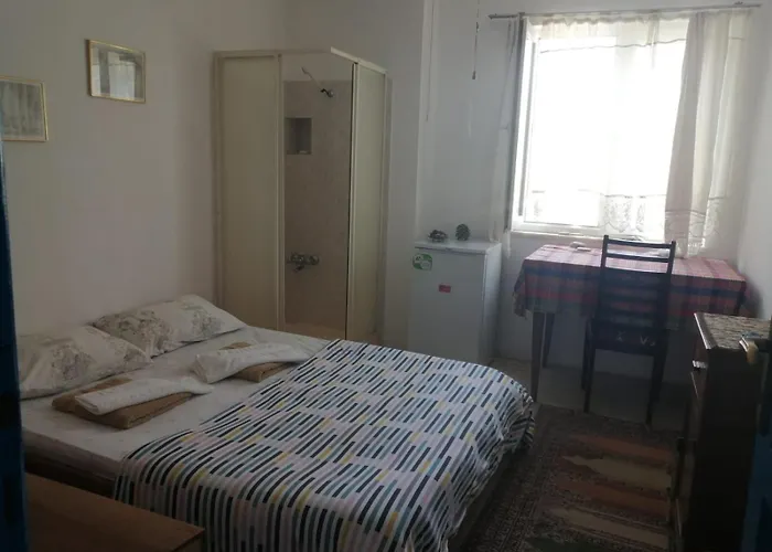 Homestay Ecer Kusadasi